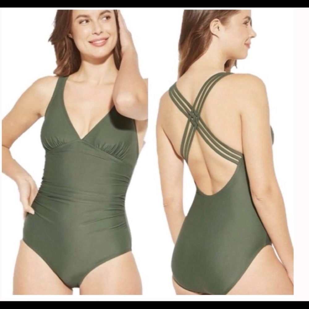 Kona Sol swimsuit in EUC
